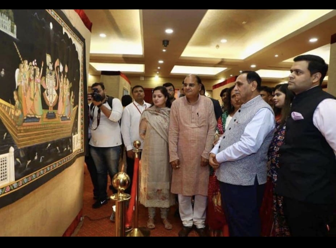 Inauguration of Rajadhiraj — Dwarkadheesh Pichwai exhibition, Ahmedabad, 2019. Shri Vijay Rupani with Trilok Prakash Soni.